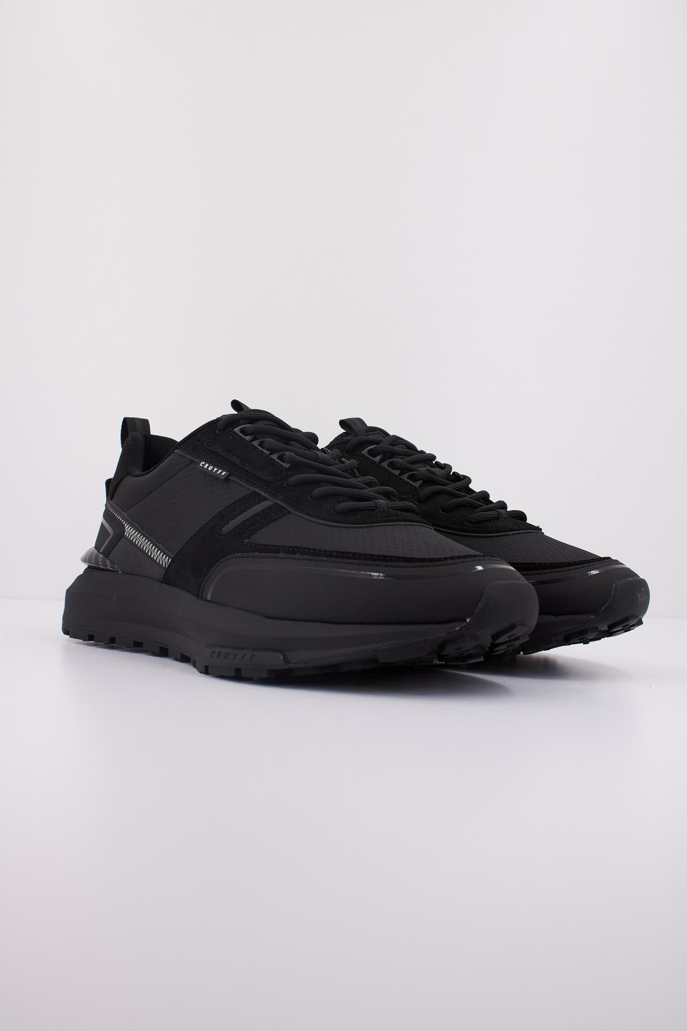 CRUYFF AMBRUZZIA en color NEGRO  (2)