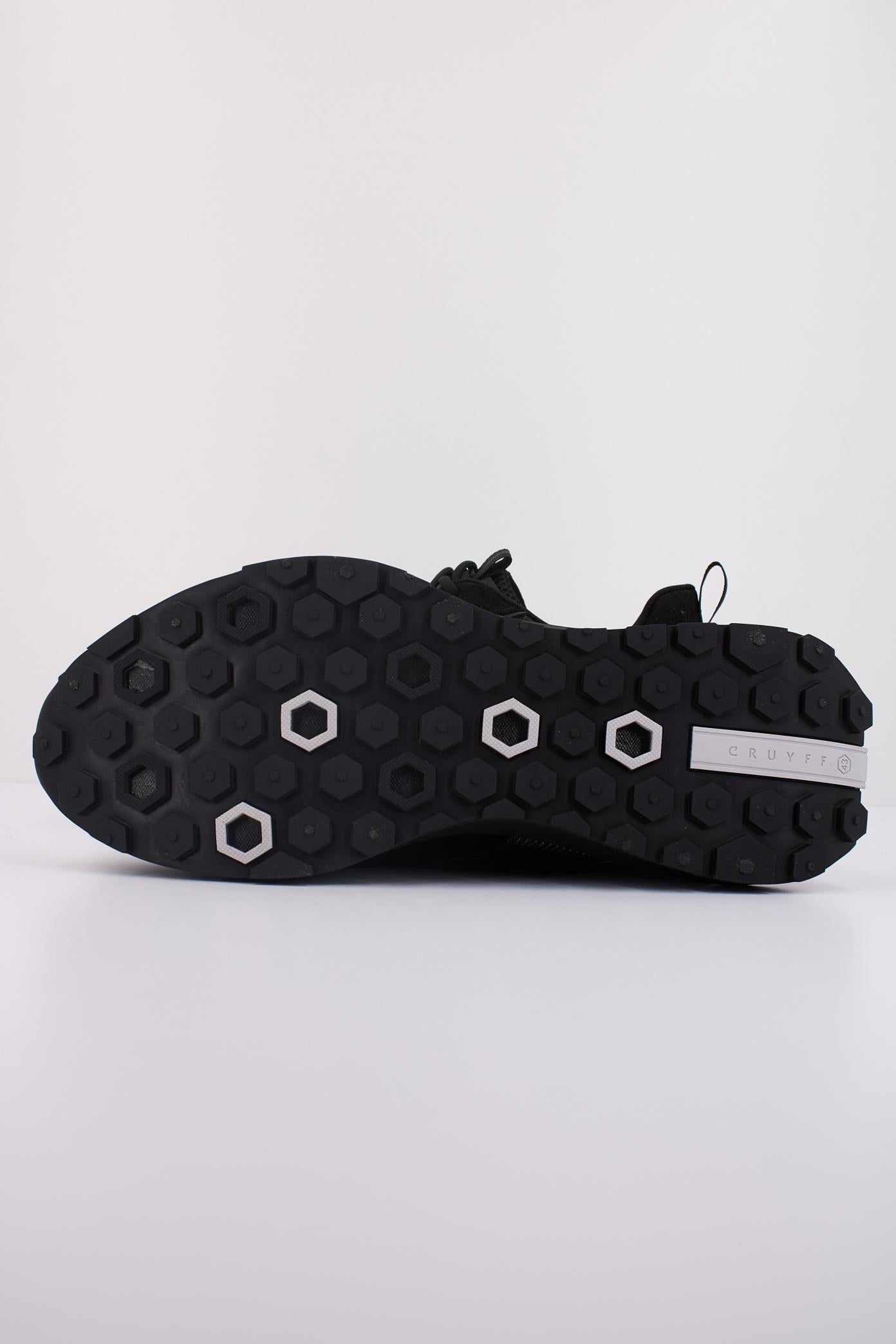 CRUYFF AMBRUZZIA en color NEGRO  (5)