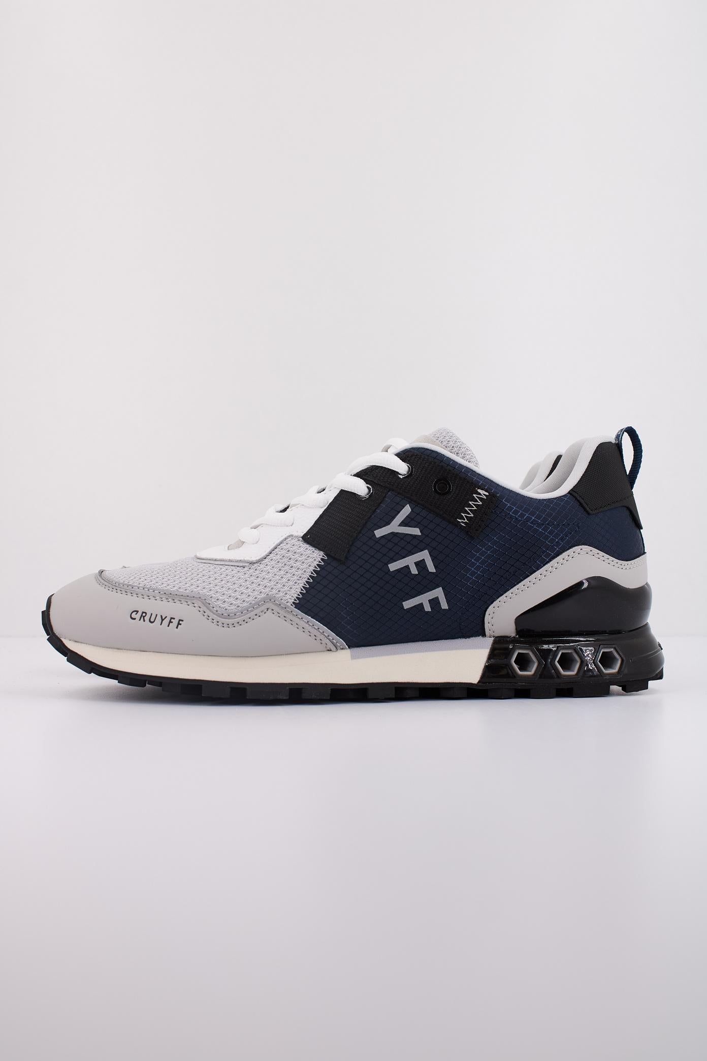CRUYFF SUBERIBA HEX-TEC en color AZUL  (1)