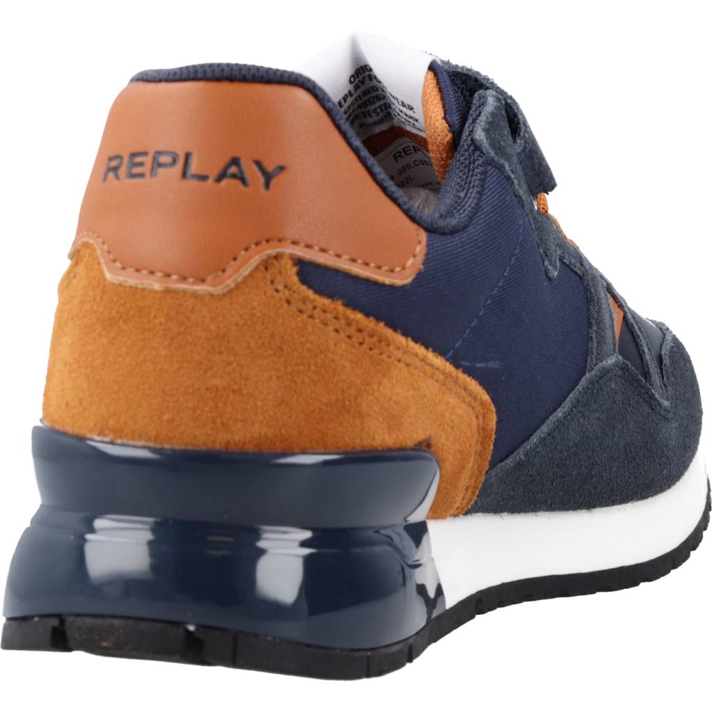 Zapatos de la marca REPLAY en zacaris