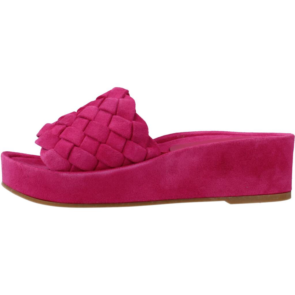 Zapatos de la marca EQUITARE en color  ROSA