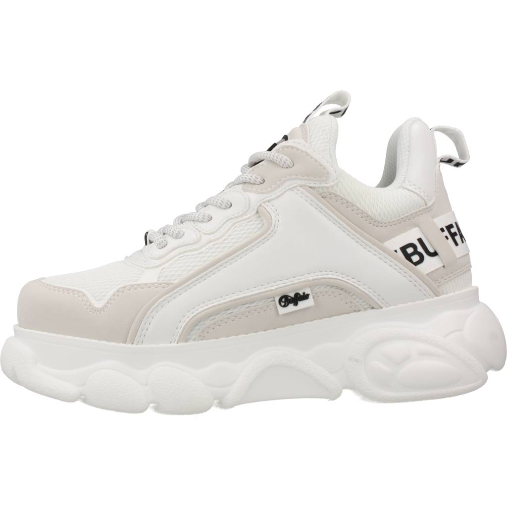 Zapatos de la marca BUFFALO en color  BLANCO