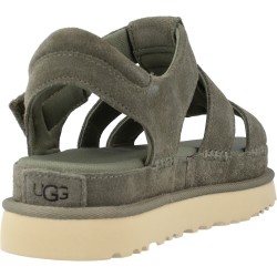 Zapatos de la marca UGG en zacaris
